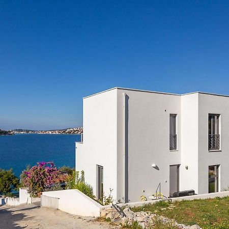Holiday Home D&D Residence Rogoznica  Exterior foto