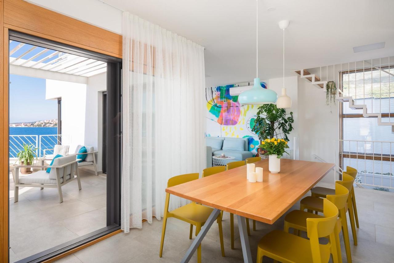 Holiday Home D&D Residence Rogoznica  Exterior foto